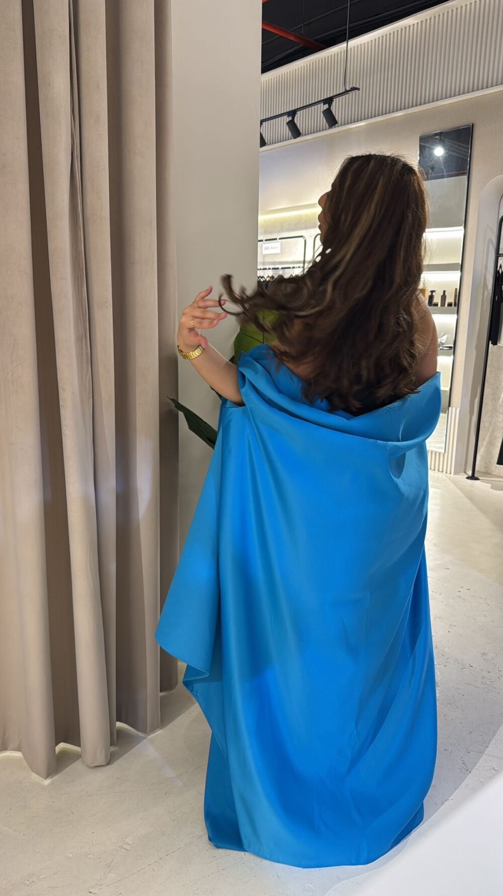 ⁦Blue jumpsuit⁩ - الصورة ⁦6⁩